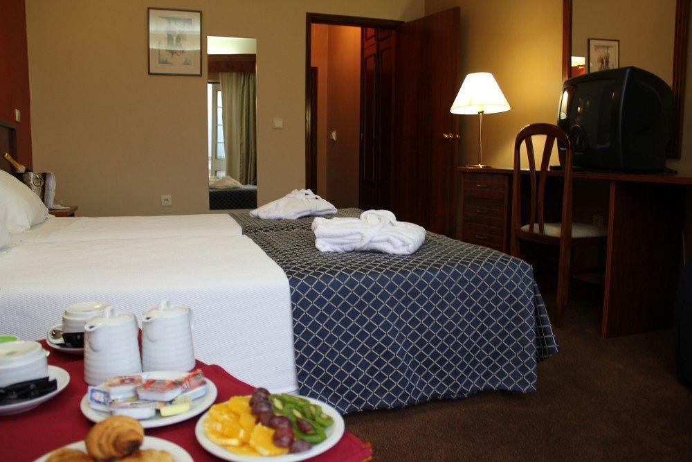 Hotel Montemuro Каштру-Дайри Экстерьер фото