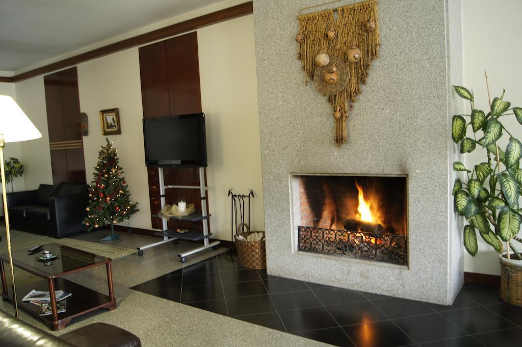Hotel Montemuro Каштру-Дайри Экстерьер фото